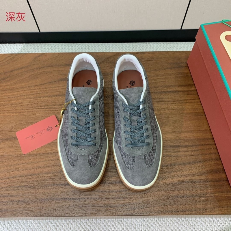 L0r0 P1ana sneakers